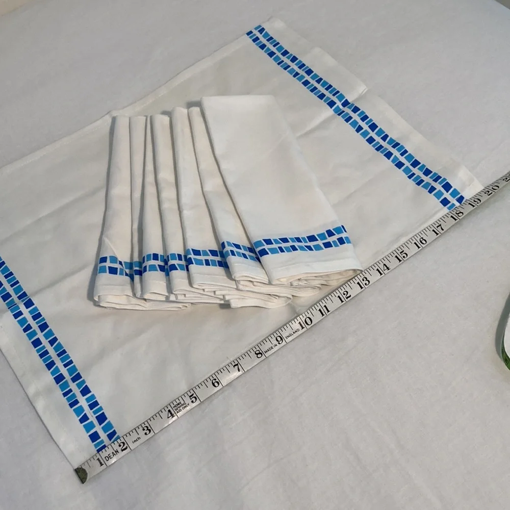 Sea glass mosaic Napkins (8) made in India NWOT